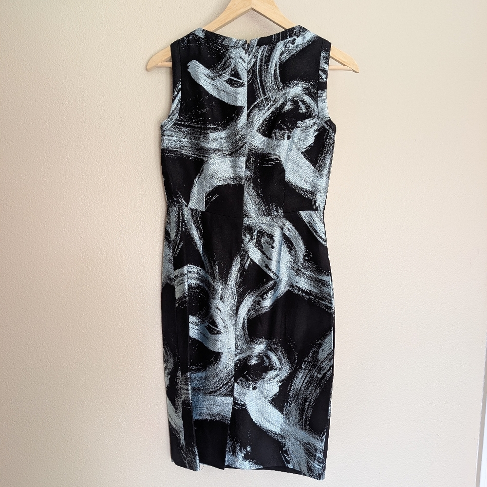 Carlisle Brocade Sheath Dress Metallic Shimmer Brush Stroke Print Size 0 w Belt - Picture 4 of 7